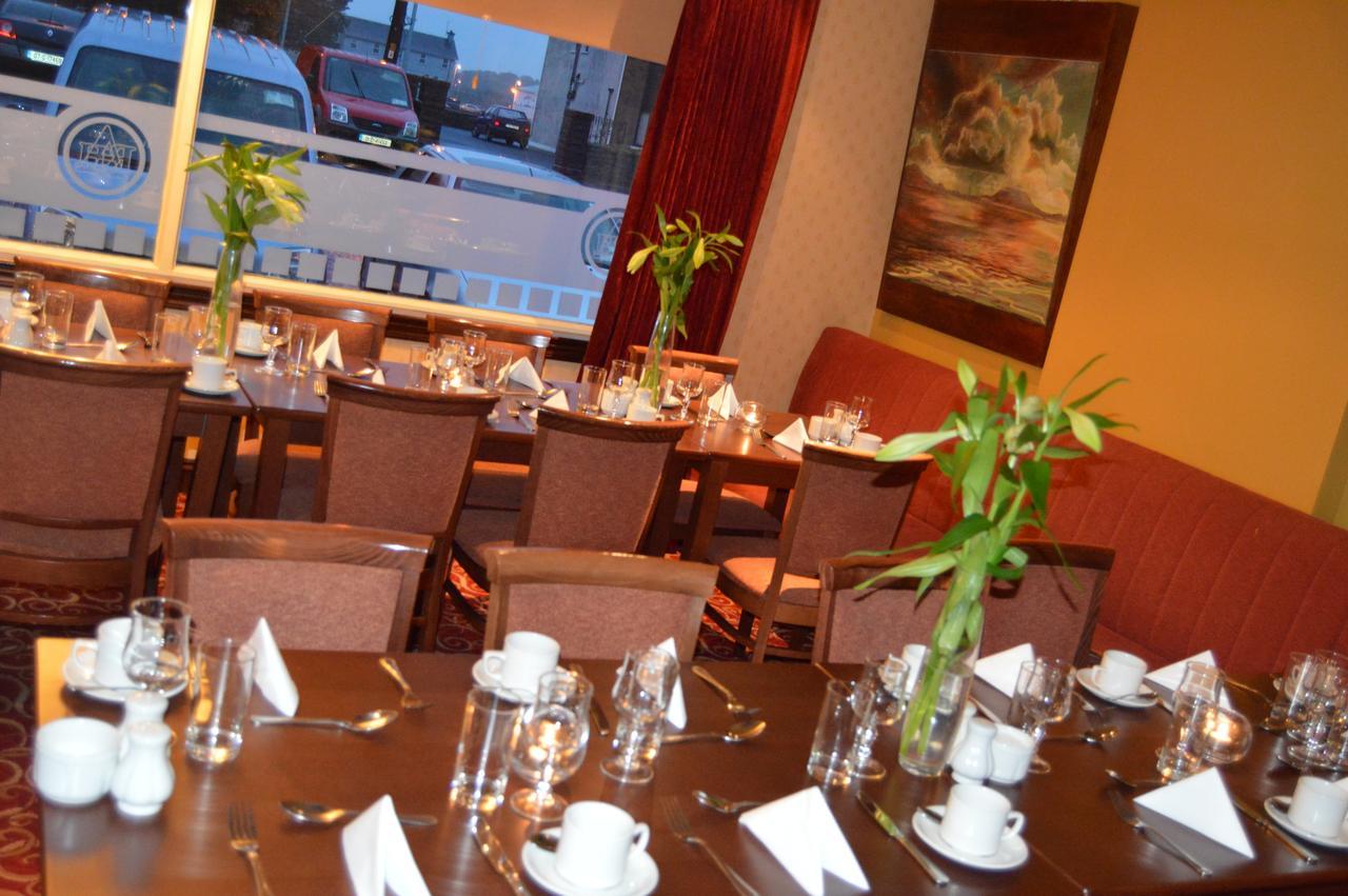 The Anglers Rest Hotel Headford Exteriör bild
